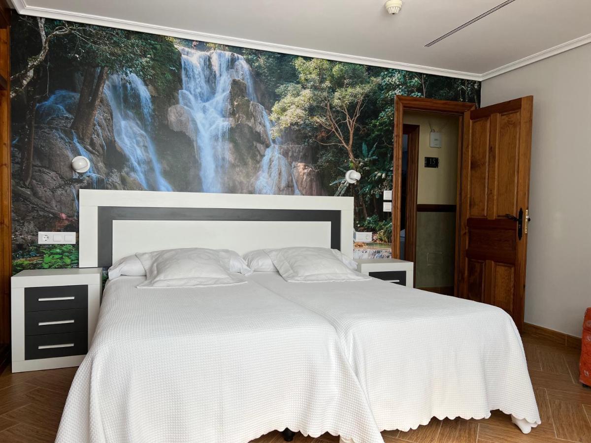 Hotel La Solana Montanesa 3*